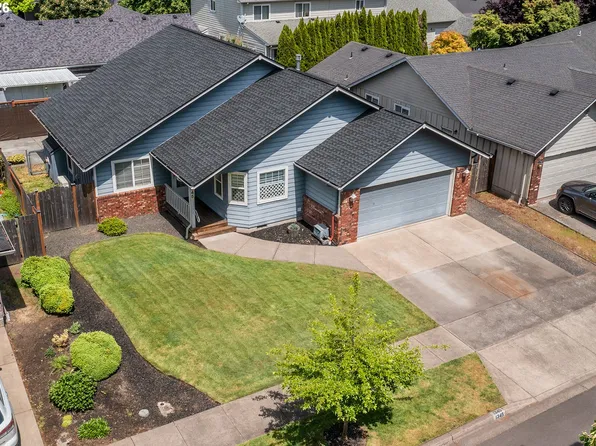 1345 Napa Valley Ln, Eugene, OR 97404