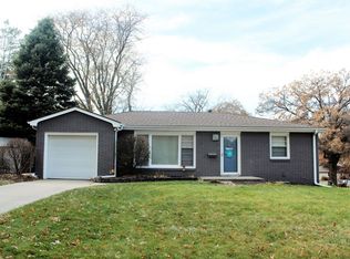 4501 Hill Dr, Lincoln, NE 68510