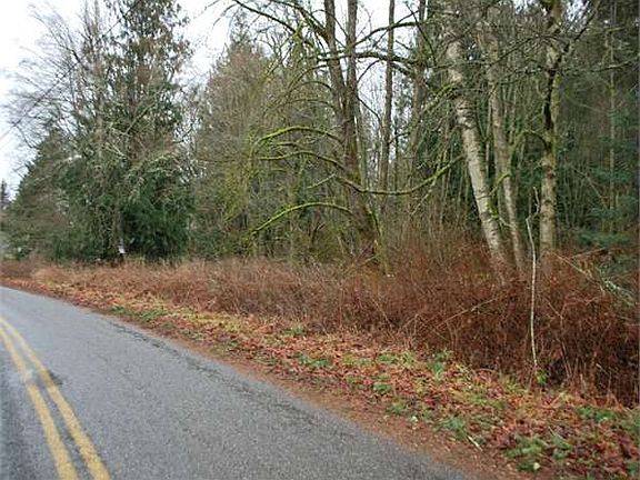 3rd image of 5828 Salakanum Way