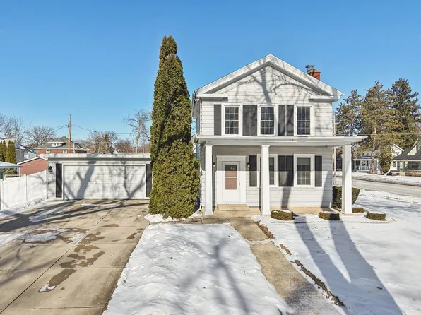 310 South University AVENUE, Beaver Dam, WI 53916