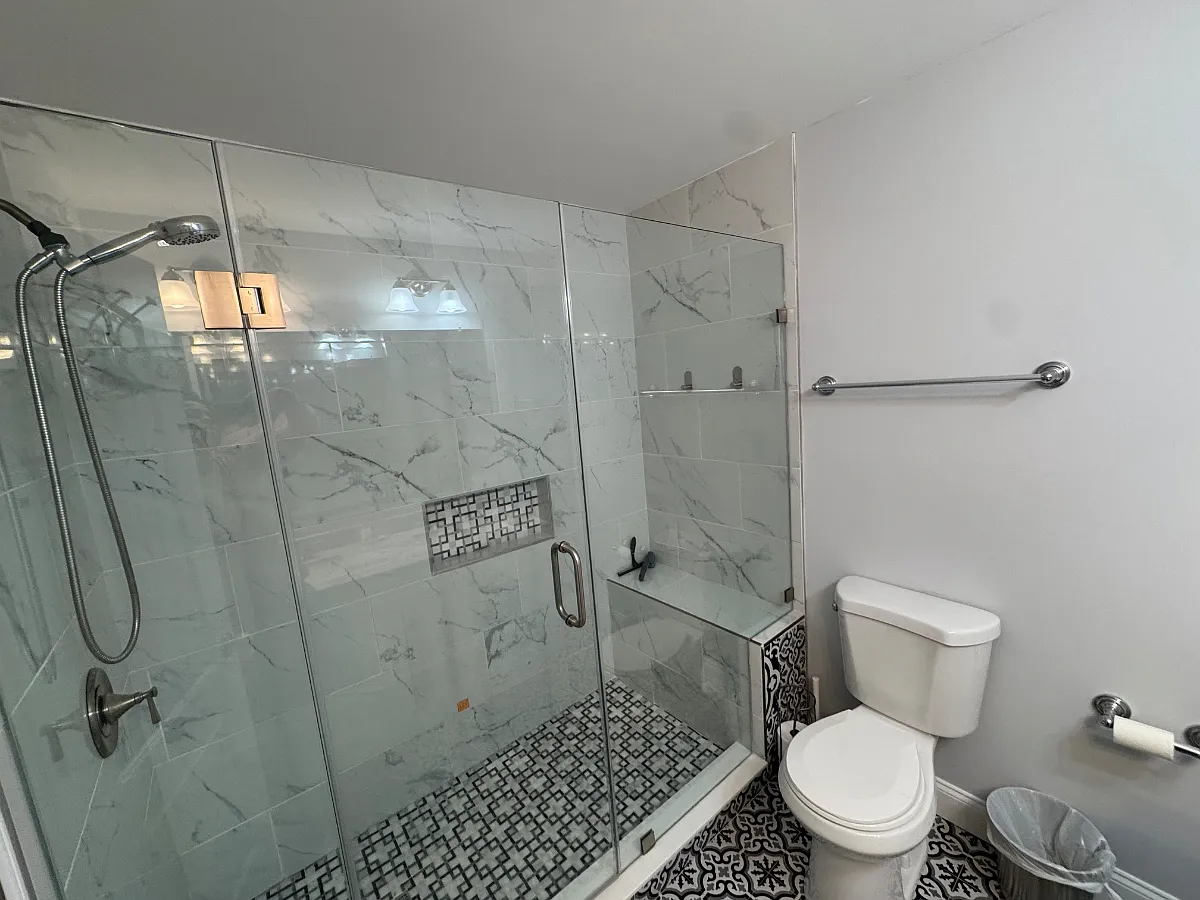 1 bed, 1.5 bath, $1,400 — Photo 3