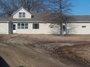 12655 Hanson Rd, Saint George, KS 66535