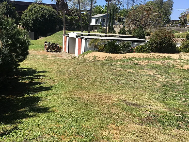 503 Marine View Ave — Photo 3