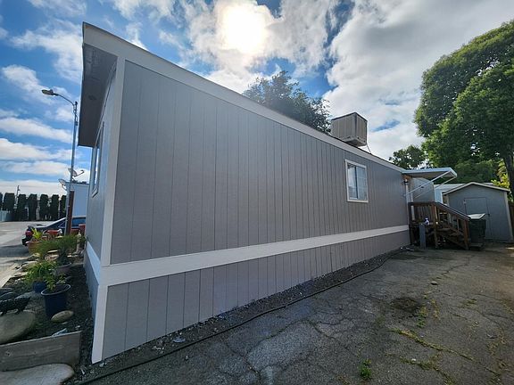2nd image of 17975 Monterey Rd #21
