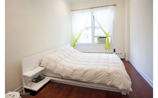 Rented by Douglas Elliman | media 9