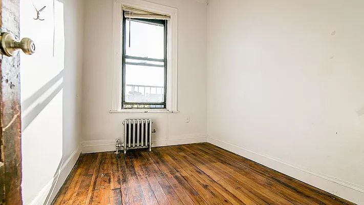 Rented by Nooklyn NYC LLC | media 4
