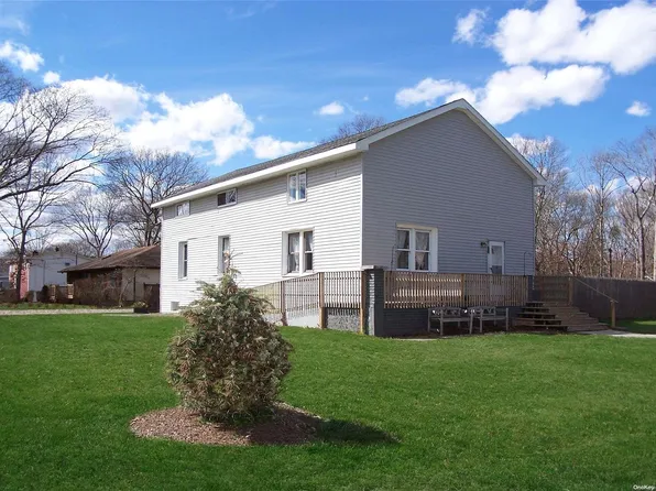 59 Winston Drive, Shirley, NY 11967