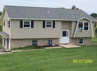 936 Furnace Hills Pike, Lititz, PA 17543