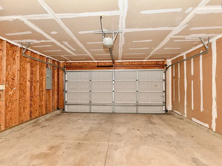 8030 Cork Bend Ln — Photo 25