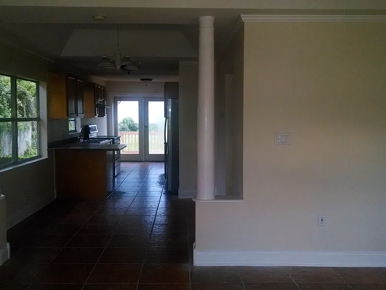 1609 Cumbie Ave — Photo 8