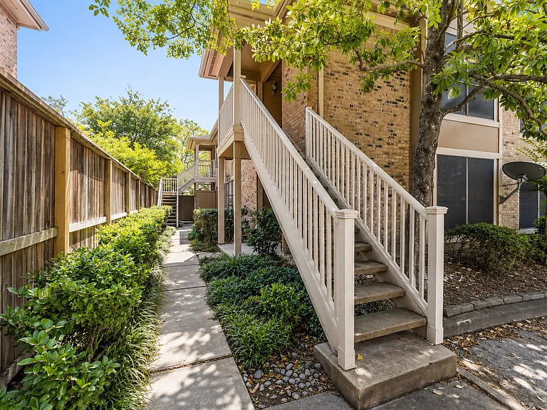 1311 Antoine Dr #331 — Photo 8