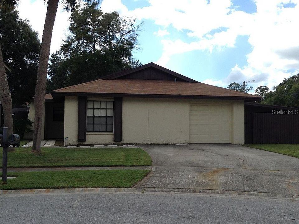 1st image of 10012 Regal Woods Ln