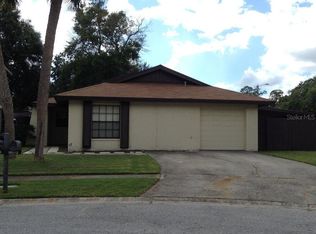 10012 Regal Woods Ln, Tampa, FL 33624