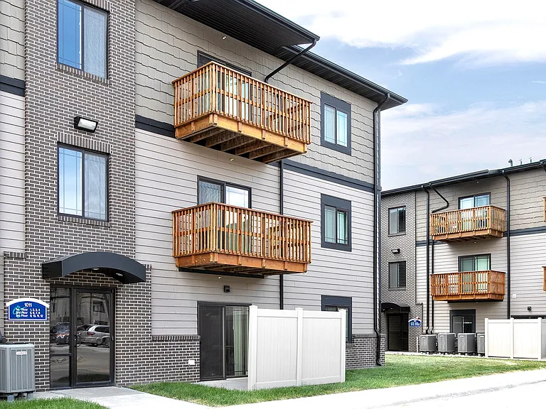 Oak Pointe — Photo 27