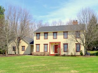 7122 Thorntree Hill Dr, Fayetteville, NY 13066