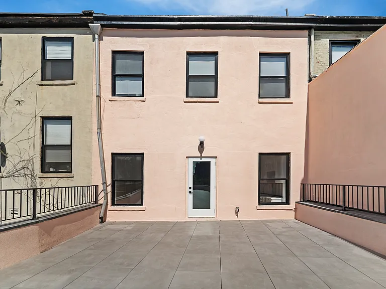 317 Court St #2A — Photo 14