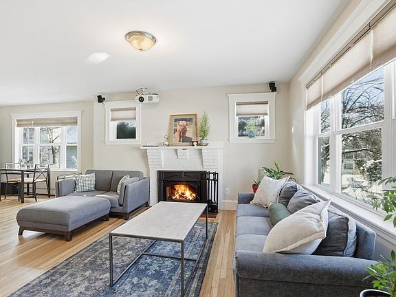 2nd image of 15 Englewood Rd