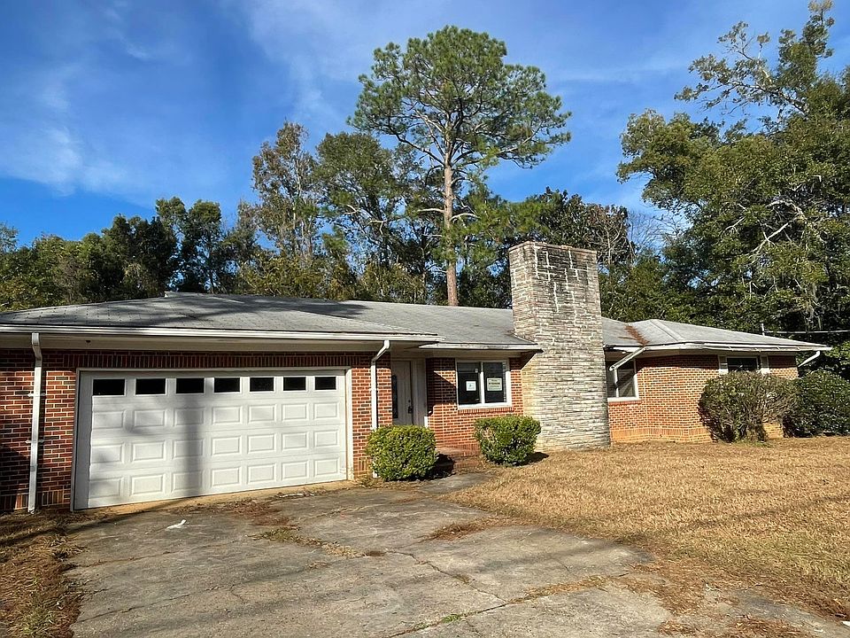 1st image of 402 Glenview Dr