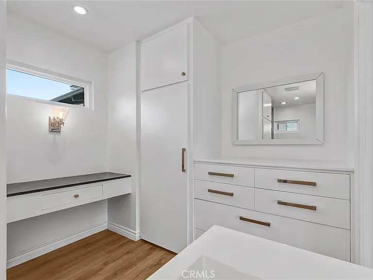 1801 Buckingham Rd — Photo 35