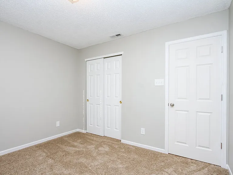 14384 Black Farm Dr — Photo 11