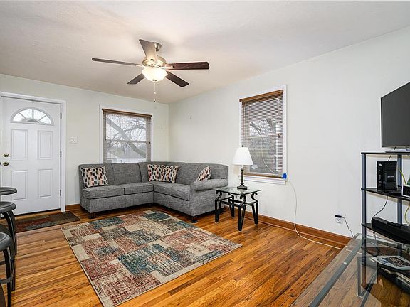5th image of 1339 San Jacinto Ct
