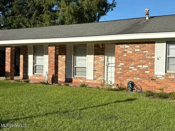 21 Woodville Dr, Natchez, MS 39120