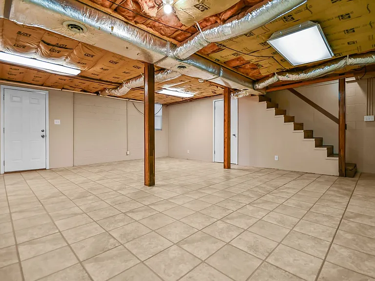 706 Kingsbury Rd — Photo 13