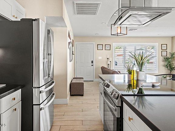 4th image of 8512 E ROANOKE Avenue