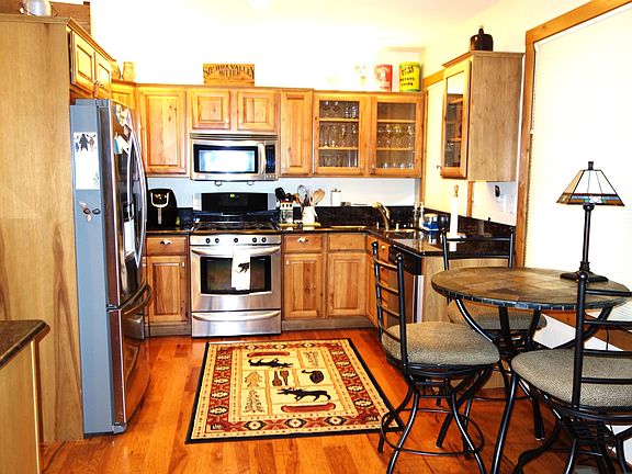 5th image of 50 Oak Ct