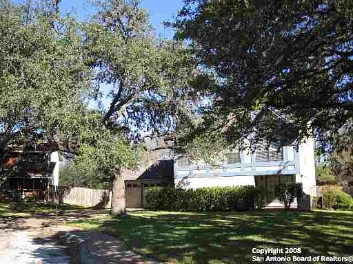 3rd image of 2607 WILLOW CREST
