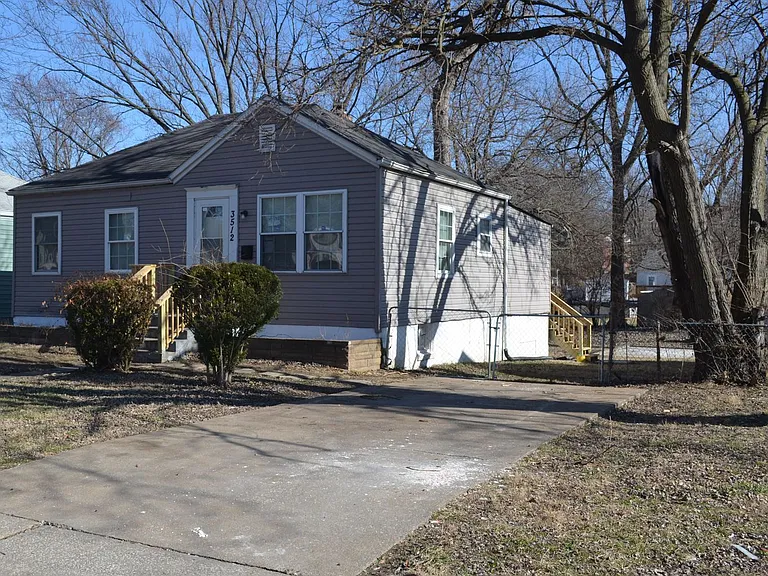 3512 Saint Joachim Ln — Photo 3