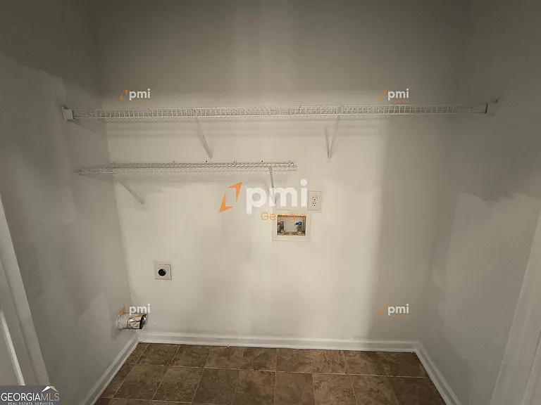 163 Chastain Way — Photo 5