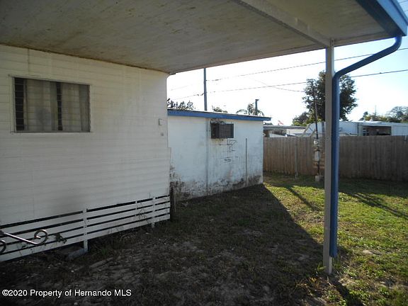 3rd image of 2105 Orange Dr