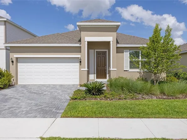 495 Silver Palm Dr, Haines City, FL 33844