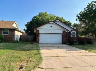 8312 E Boston St, Wichita, KS 67207