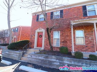 1207 Clarkson Ct #1207, Ballwin, MO 63011