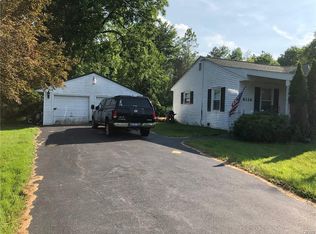 6126 Mud Mill Rd, Brewerton, NY 13029