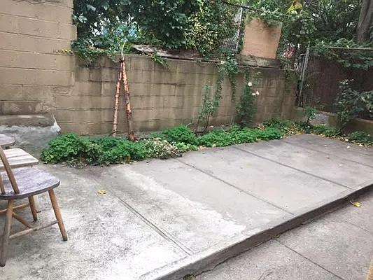 Rented by NYLA Realty | media 19