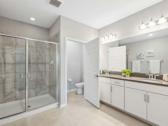 5th image of 29924 Southwell Ln