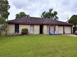 507 Saint Charles St, League City, TX 77573