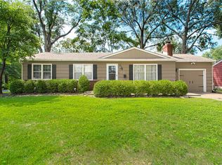1 W 96th Ter, Kansas City, MO 64114