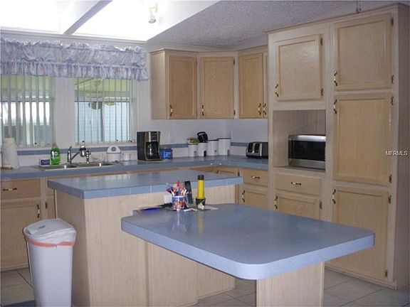 4th image of 2494 Independence Ln