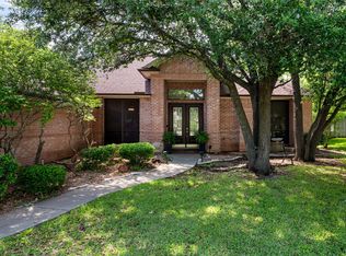 6114 Westover Dr, Granbury, TX 76049