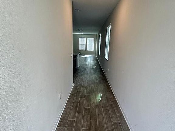 5th image of 1399 Waverunner Ln