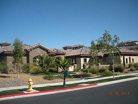 3rd image of 1605 Milano Villa Ave