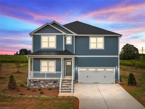 6909 Steeplegate Dr, Burlington, NC 27215