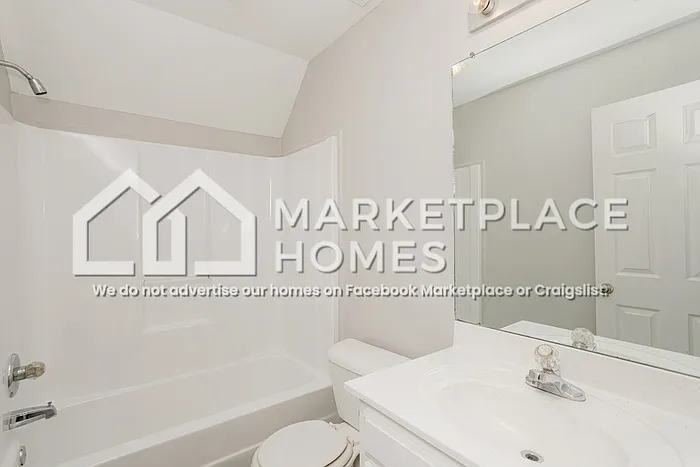 416 Sandburg Dr — Photo 17