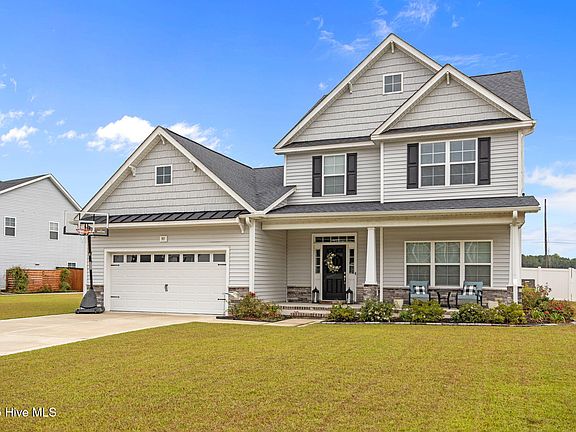 2nd image of 915 Arbor Rose Drive