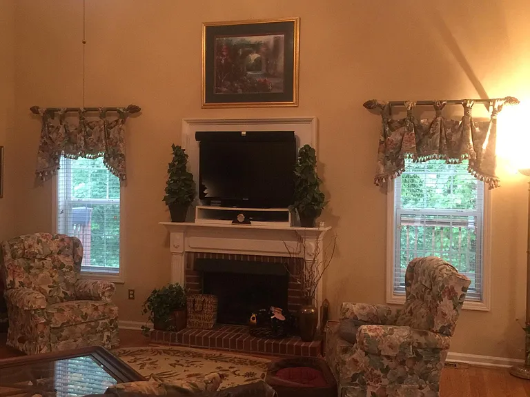2 story Great Room with gas fireplace.
View from entry foyer.