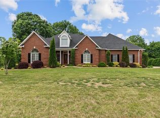 139 Morning Dove Ln, Statesville, NC 28625